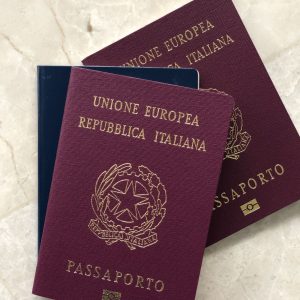 Buy Italian passports