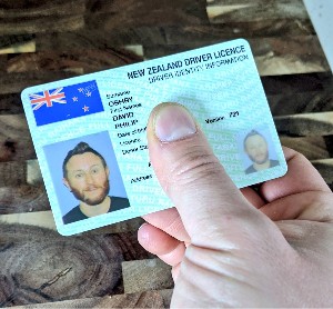 New Zealand drivers license (NZ)